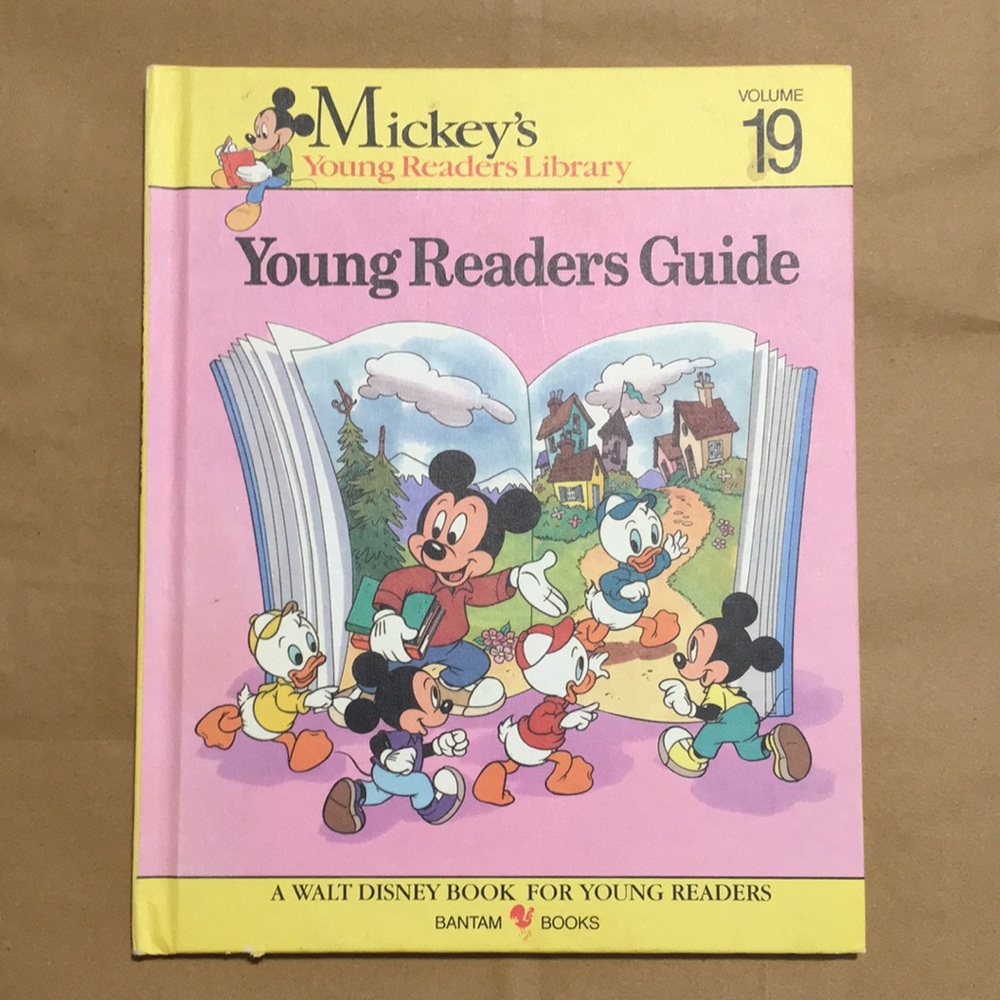 Mickey’s Young Readers Library Volume 19 - Young Readers Guide